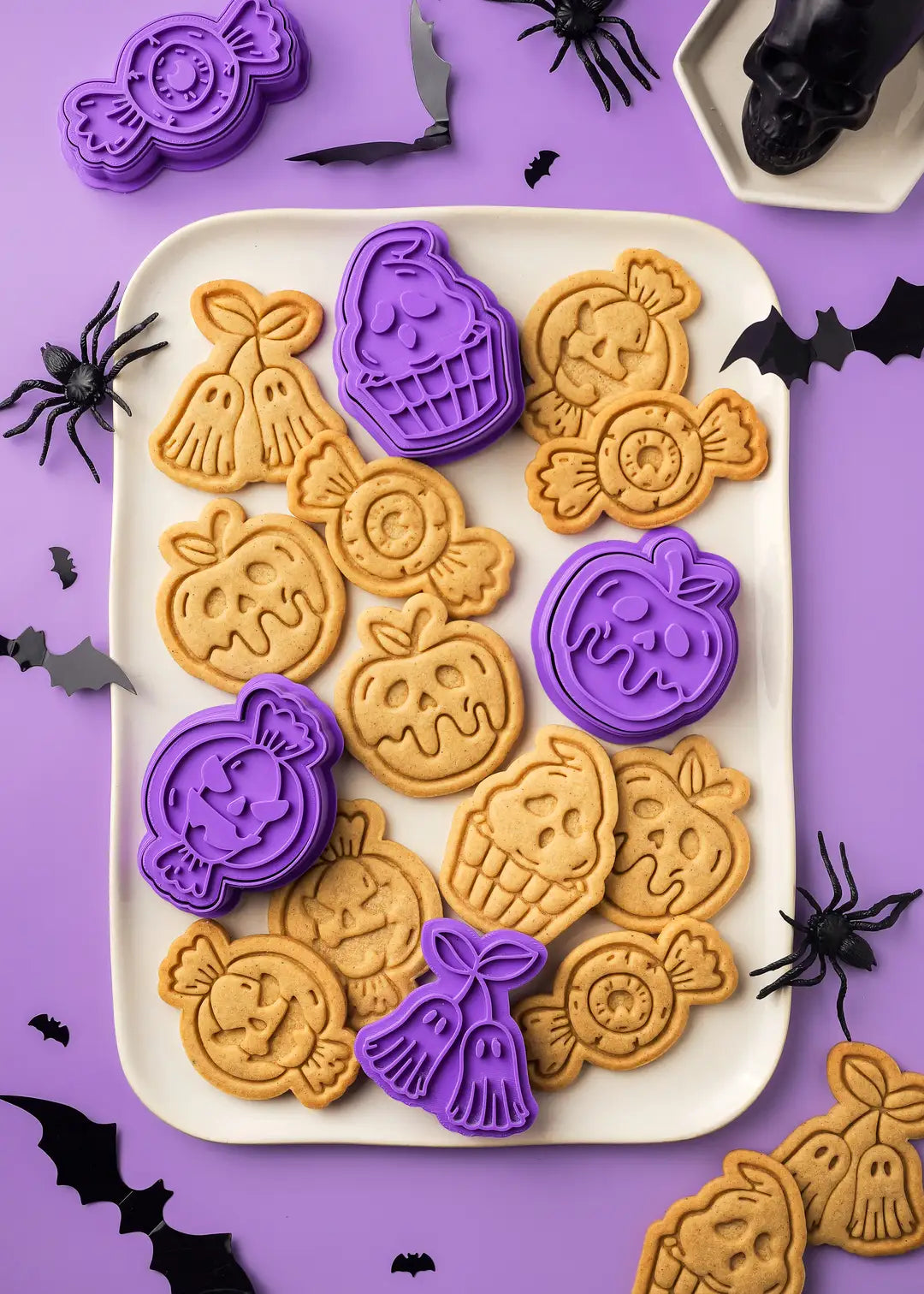 Perfect sugar cookies made with the stamp and cutters set. Super festive present.