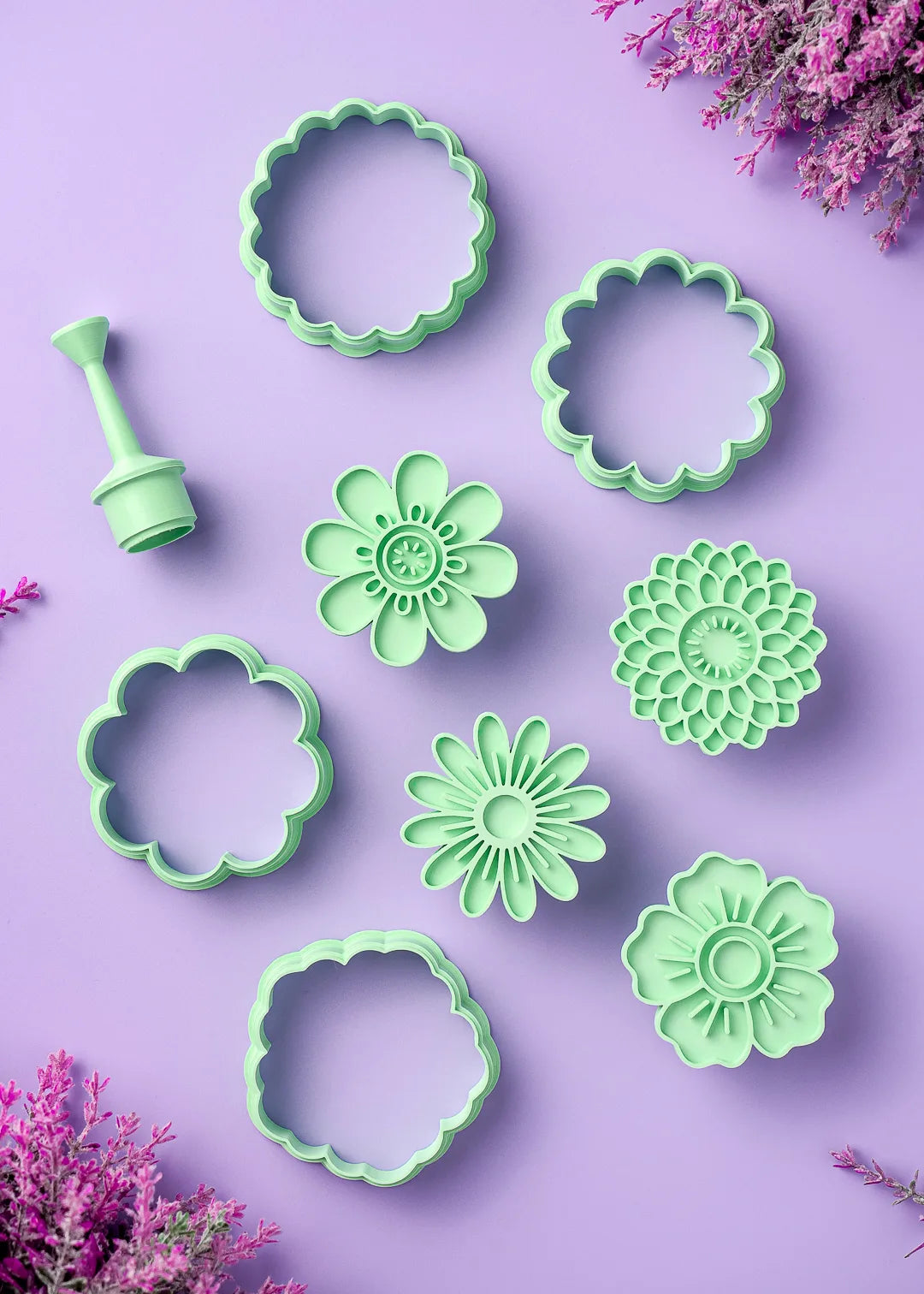 Artisanal cookie stamps set in pastel green with 4 flower patterns and mini cookie cutter, flower cookie cutters set for linzer cookies, spring floral cookie press molds for baking