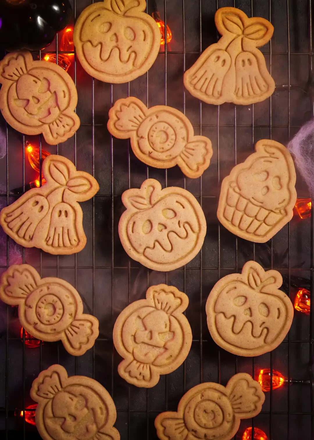 Perfect sugar cookies made with the stamp and cutters set. Super festive present. Presented on the cooling rack